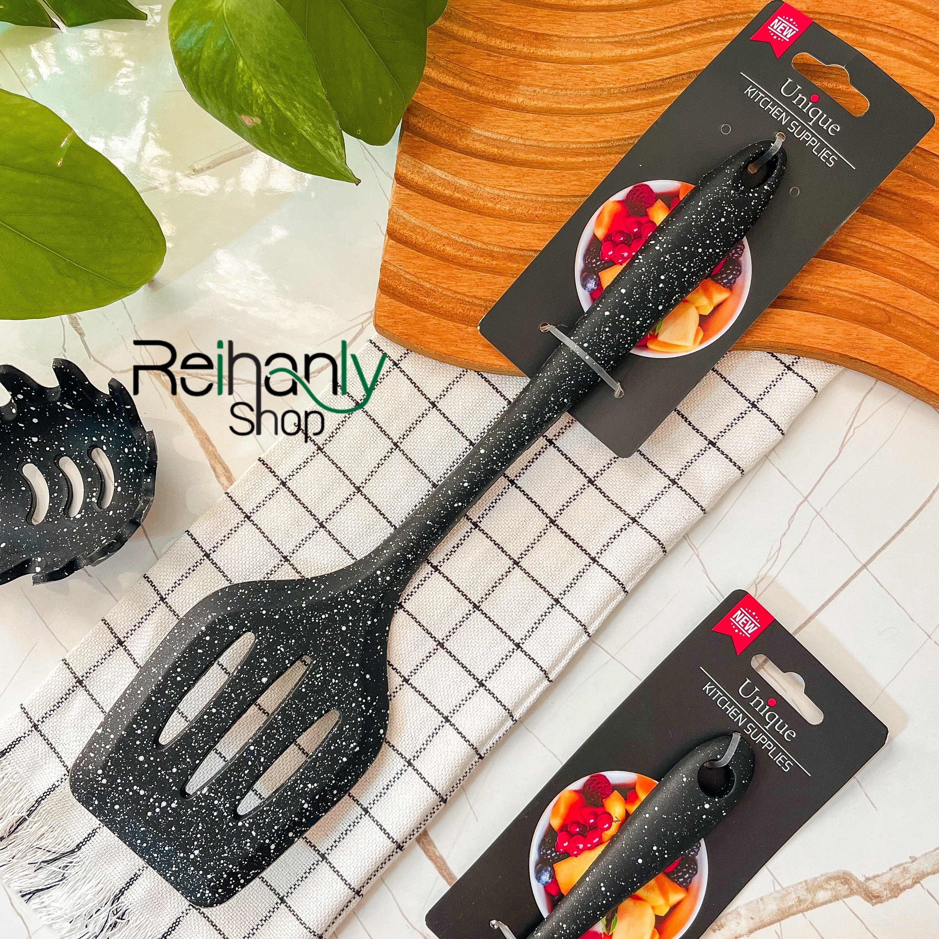 کفگیر مربع شیاری 07 یونیک